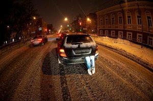 Неудачная шутка: "труп" в машине россиянина заинтересовал полицейских