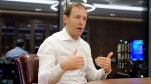 Глава Минпромторга Денис Мантуров — о потенциальном уходе американской компании из РФ, перспективах «Суперджетов» и продаже алкоголя в интернете