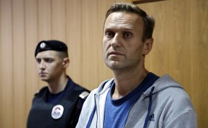 [отпуск испортили] В ФБК идут обыски, Навальный задержан