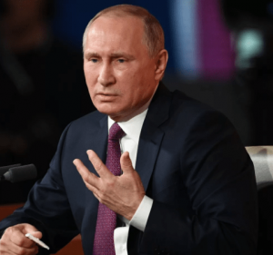 Президент Владимир Путин пообещал уделить внимание вопросу повышения уровня доходов россиян