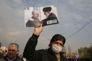 Foreign Policy: стратегия Трампа в отношении Ирана оказалась «безмозглой»