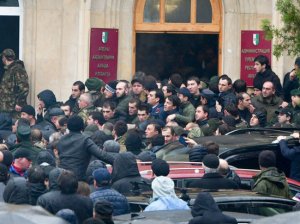 Затулин объяснил бунт в Абхазии - «Возник эффект домино»