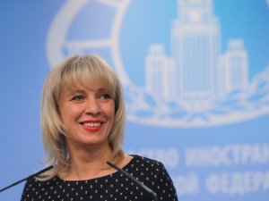 Захарова отреагировала на сведения об американском гражданстве
