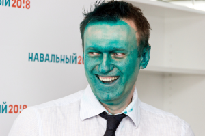 Росгвардия получит денежное довольствие от Алексея Навального и его товарищей