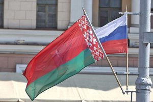 «Нас будут бить экономически»: как отразятся на Беларуси изменения в конституции России?