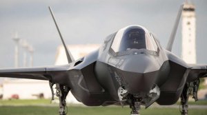Индия отказалась от Су-57 ради F-35