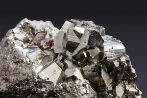 Геологи обнаружили в Мурманской области кладезь платины и никеля