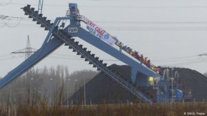 В Германии экоактивисты на 1,5 часа захватили теплоэлектростанцию