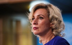 "Так думают все Наполеоны: и Бонапарт и в больнице"   (Захарова прокомментировала слова главы МИД Польши о "победе в споре")