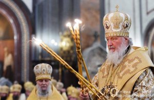 Депутат Госдумы поддержал идею внести упоминание бога в Конституцию
