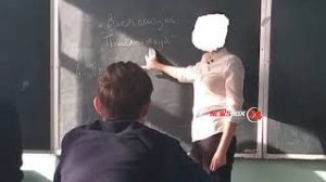 В школе в Уссурийске учительница предложила детям, которые много ругались, разобрать лексическое значение слова "долбо@б" и выражения "пошёл на х@й"
