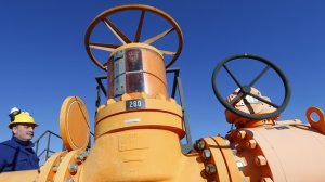 Bloomberg: спор Минска и Москвы угрожает поставкам нефти в Европу