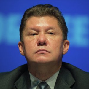 Доходы топ-менеджеров «Газпрома» упали в 2 раза