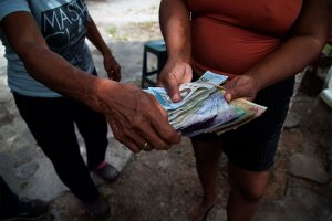 Венесуэла заказала России печать боливаров на $143 млн
