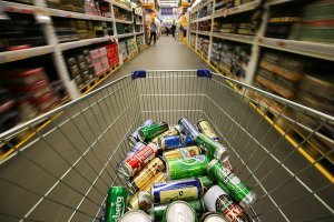 Минздрав предупредил россиян об опасности "алкоголизма выходного дня"