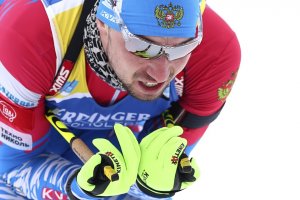 Несмотря на обыски полиции, сборная России по биатлону вышла на соревнования  (Александр Логинов не сломался, но его партнеры не выдержали давления)