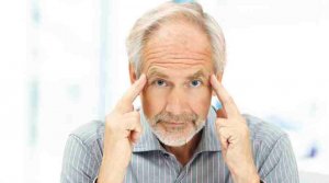 Пенсию могут уменьшить по двум причинам