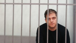 Две таблетки: на Урале IT-специалиста отправили в СИЗО  (На Урале главу компании по кибербезопасности арестовали за наркотики)