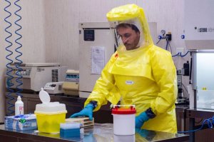 В Иране из-за угрозы коронавируса освободили 70 тысяч заключенных