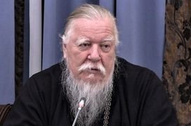 В РПЦ призывают не паниковать из-за коронавируса. "Чего бояться? У нас сто тысяч человек умирает от туберкулеза - и что-то никто не боится"