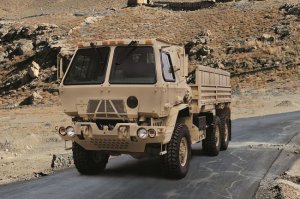 Советская "Боевая метла" замечена на американском вездеходе