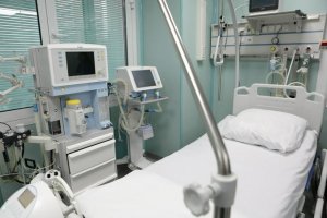 Причиной смерти заразившейся коронавирусом женщины стал оторвавшийся тромб