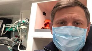 "Медсестры падают, а людей все привозят и привозят". Народный депутат Украины Шахов рассказал, как его лечат от коронавируса в киевской больнице