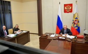 Президент России принял участие в экстренном саммите «Группы двадцати», который проходит в формате видеоконференции.