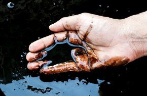 Почему Европа и США отказываются покупать дешевую нефть