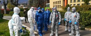 Российские и итальянские военные спасают жителей Бергамо