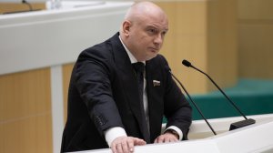 Собянин не имел права? Сенатор Клишас назвал карантин в Москве "антиконституционным"