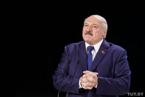 (TUT.BY) Лукашенко заподозрил глобальных игроков в попытке передела мира через «коронавирусный психоз»