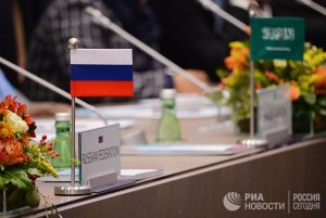 Факти (Болгария): поединок с русским медведем