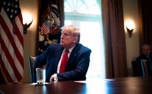 Трамп заявил об отсутствии у США обязательств сокращать добычу нефти