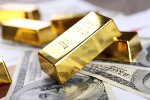 Золото подорожало до восьмилетнего максимума