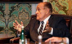 Страна: к чему приведет дело о разворовывании американской помощи Украине