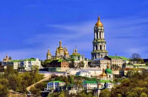 В Киево-Печерской лавре заболели коронавирусом 26 насельников
