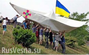Во время учений ВМСУ едва не уничтожили гражданские суда и собственный катер