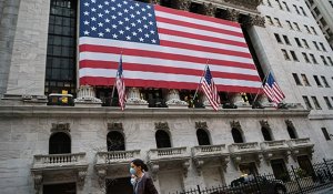 Медицинская страховка, ВОЗ и нарушение карантина: что власти США считают причиной многочисленных смертей от COVID-19