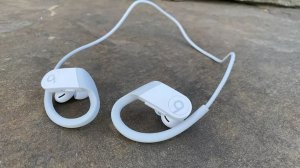 Обзор Beats Powerbeats 4 2020 года
