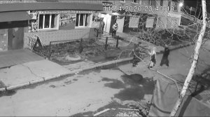 В Кирове незаконно торгуют алкоголем в жилом доме по соседству с пунктом полиции