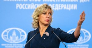 Захарова заявила, что Россия вернула Украине две ноты по Крыму  (Официальный представитель МИД России призвала украинских коллег "экономить на бумаге")
