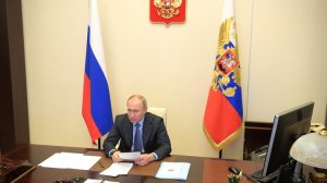 Никаких иностранных лимузинов: Путин предупредил госкомпании