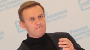 "Ой-ой-ой-ой-ой-ой-ой": Ведущий "Эха Москвы" пытался прервать Навального. Не успел