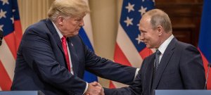 Партия Вакарчука в ярости от совместного заявления Трампа и Путина