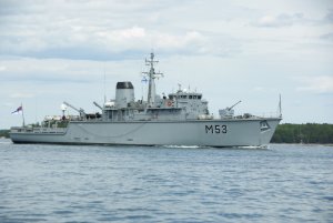 Литва покупает британский тральщик Quorn