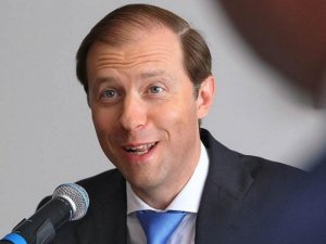 Министр промышленности: дефицита СИЗ в России нет