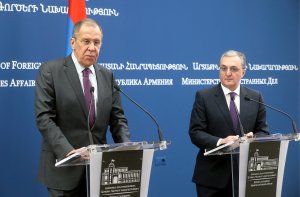 Глава МИД Армении заявил о важности вопроса о снижении цены на российский газ