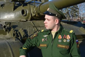 Военная операция в Сирии. Артиллерист Геворг Симонян награждён медалью «За воинскую доблесть»