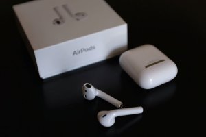 Выяснилось, когда Apple выпустит AirPods 3 и AirPods Pro 2!